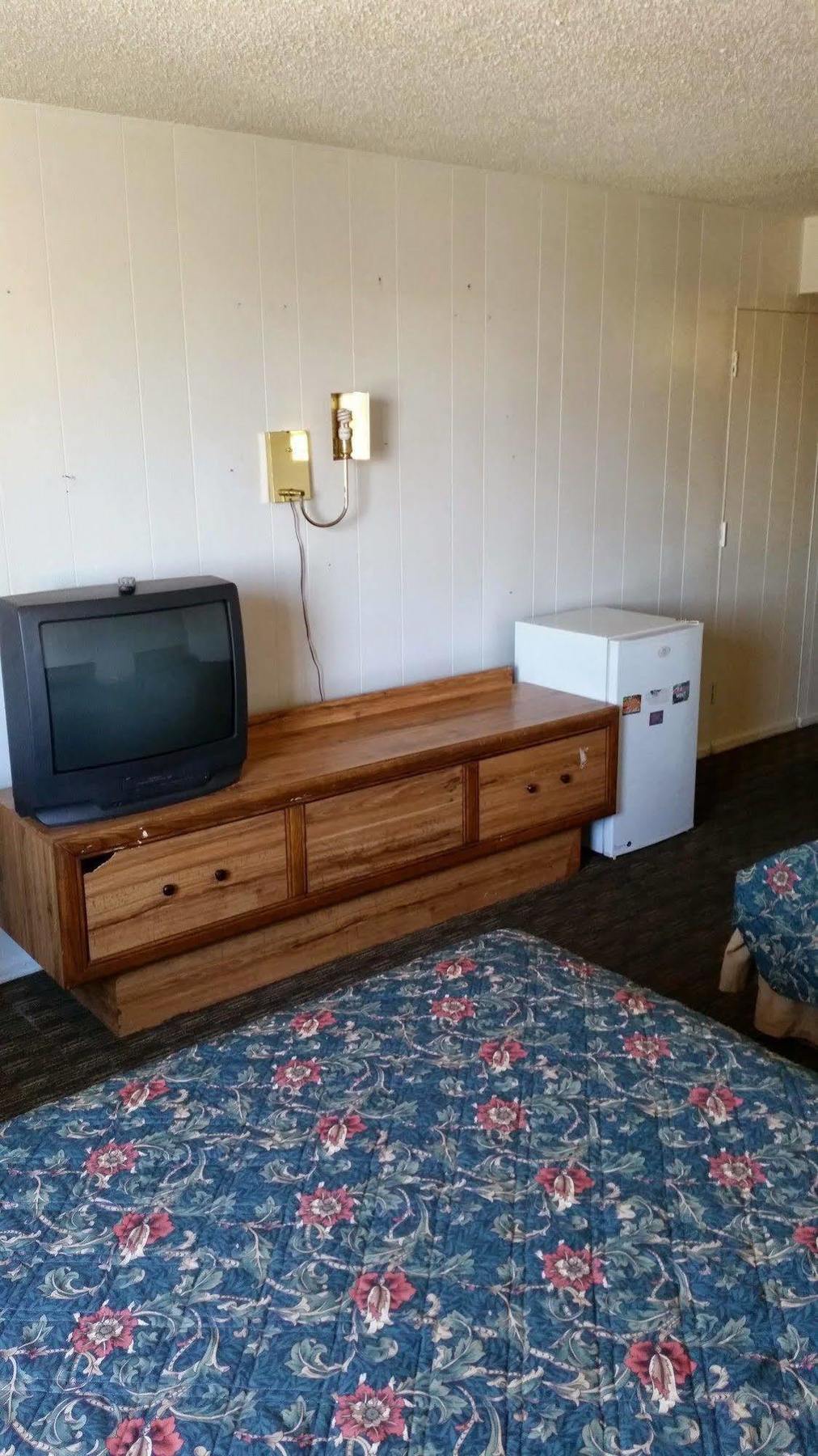 Hotel Western Motor 2*