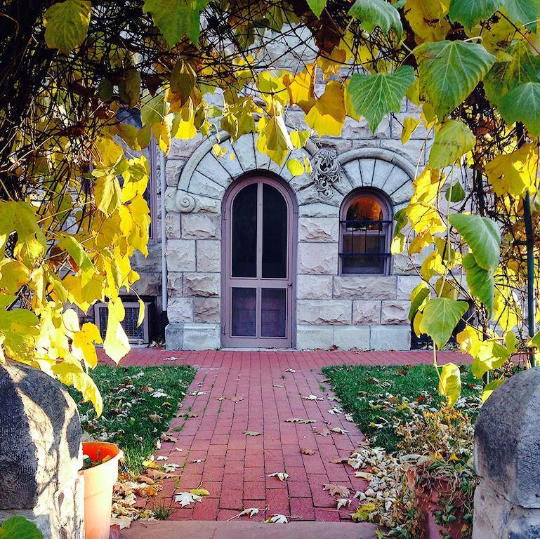 Castle Marne Bed & Breakfast