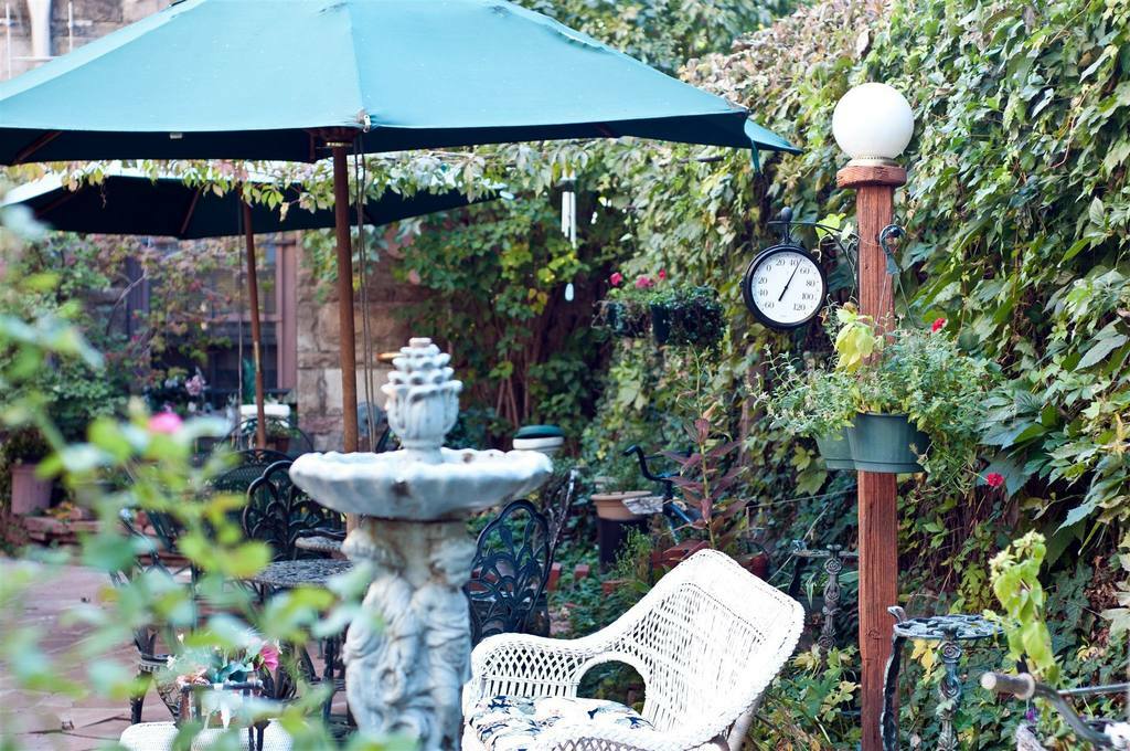 Castle Marne Bed & Breakfast Bed & Breakfast Denver