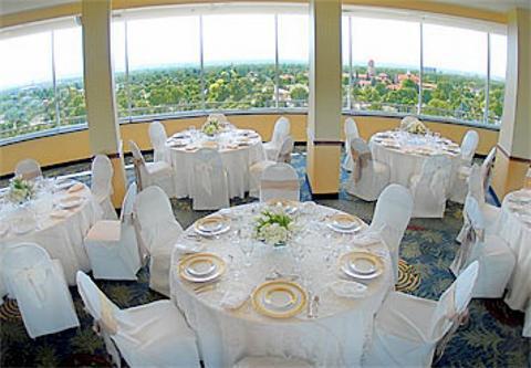 Courtyard By Marriott Cherry Creek Hotel