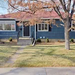 4 Bed Rooms + More Denver Home Quiet Neighborhood