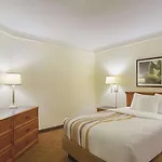 La Quinta Inn By Wyndham Denver Cherry Creek