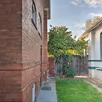 Denver Studio Steps To City Park And Restaurants!