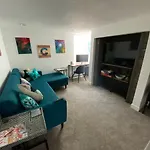 Artsy Platt Park Suite, Quick Mountain Access!
