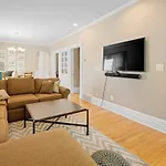3Br Home Near Cheesman Park 30 Day
