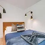 Denver Tiny House Walk To Cafes, Bars, Eateries!