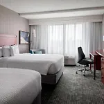 Courtyard By Marriott Denver Airport