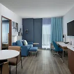 Courtyard By Marriott Denver Downtown Stadium Area