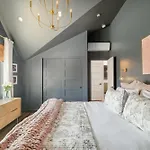 Luxe Designer Flat On Sloans Lake With Rooftop Deck