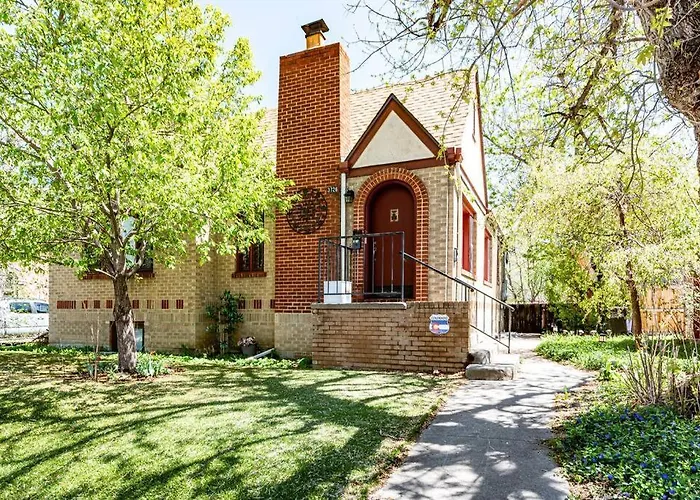 Highlands Haven, Cozy Retreat In Historical Center