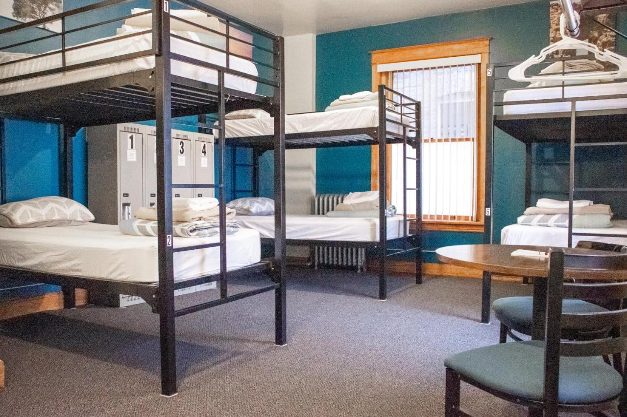 Hostel 11Th Avenue Hostel