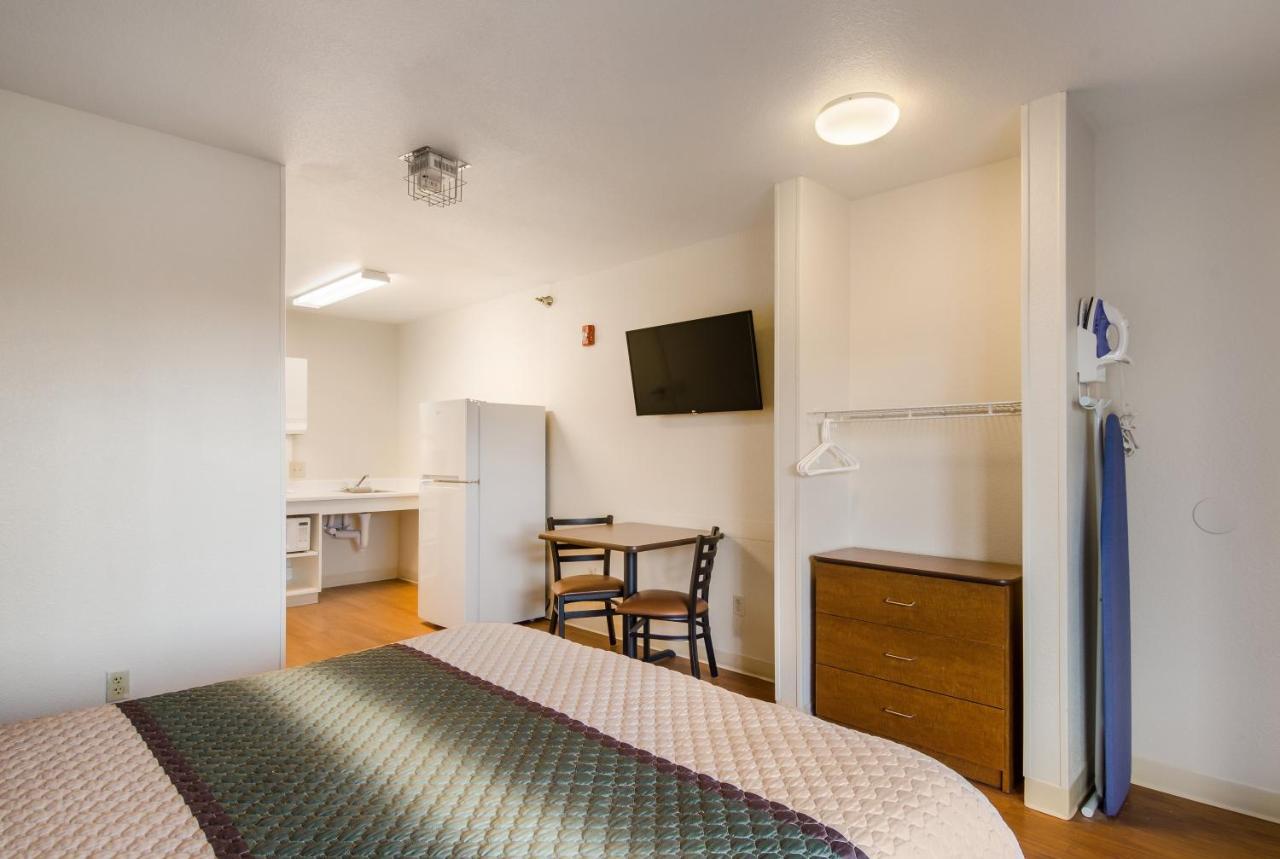 Hometowne By Red Roof - Glendale/ Cherry Creek 2* Denver