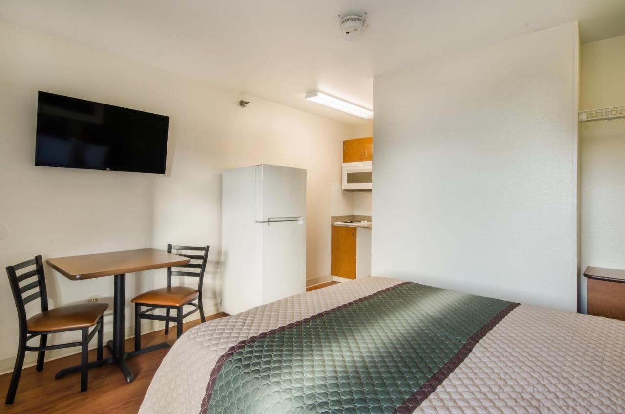 Hometowne By Red Roof - Glendale/ Cherry Creek 2* Denver