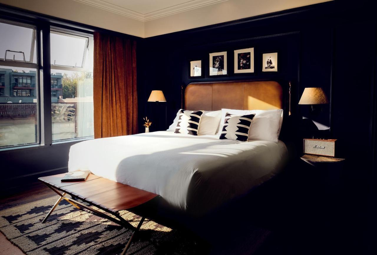 Life House, Lower Highlands Hotel