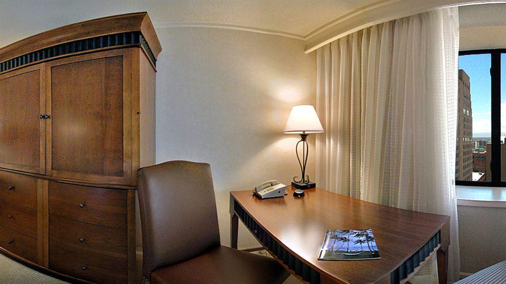 Grand Hyatt 4*