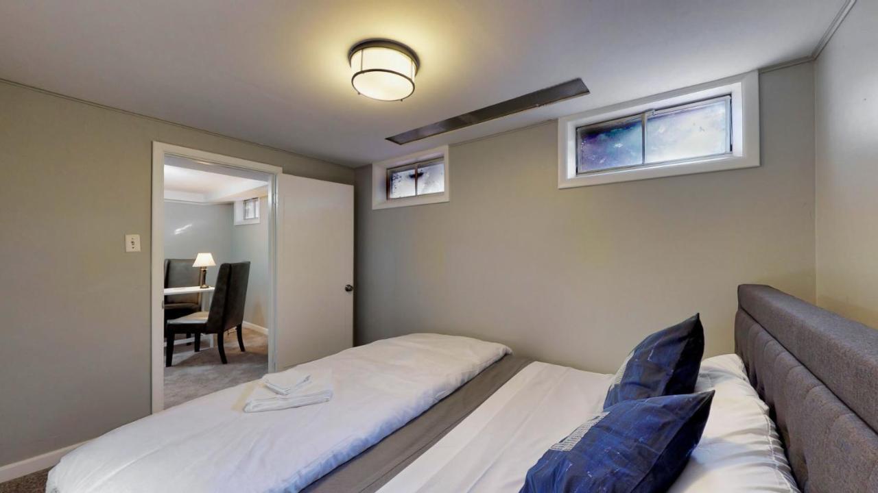 4 Bed + More Quiet Neighborhood *