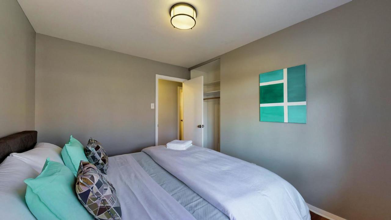 4 Bed + More Quiet Neighborhood *