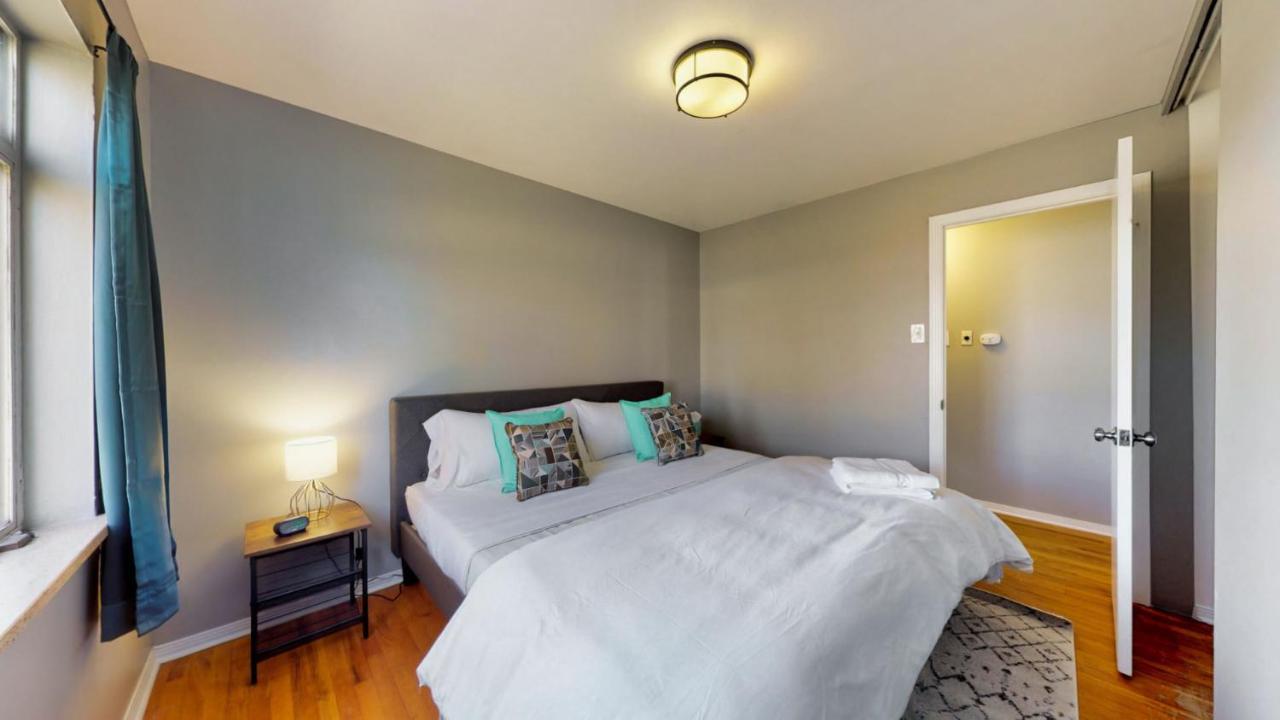 4 Bed + More Quiet Neighborhood * Denver