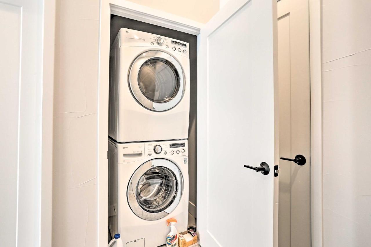Holiday home Trendy Townhome - Walk To Mile High Stadium *