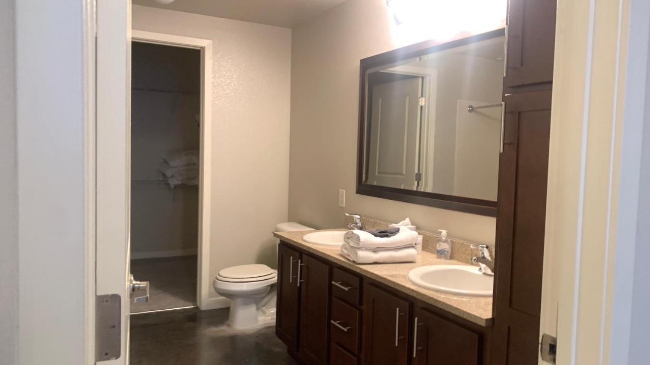 South River Residences Apartment *