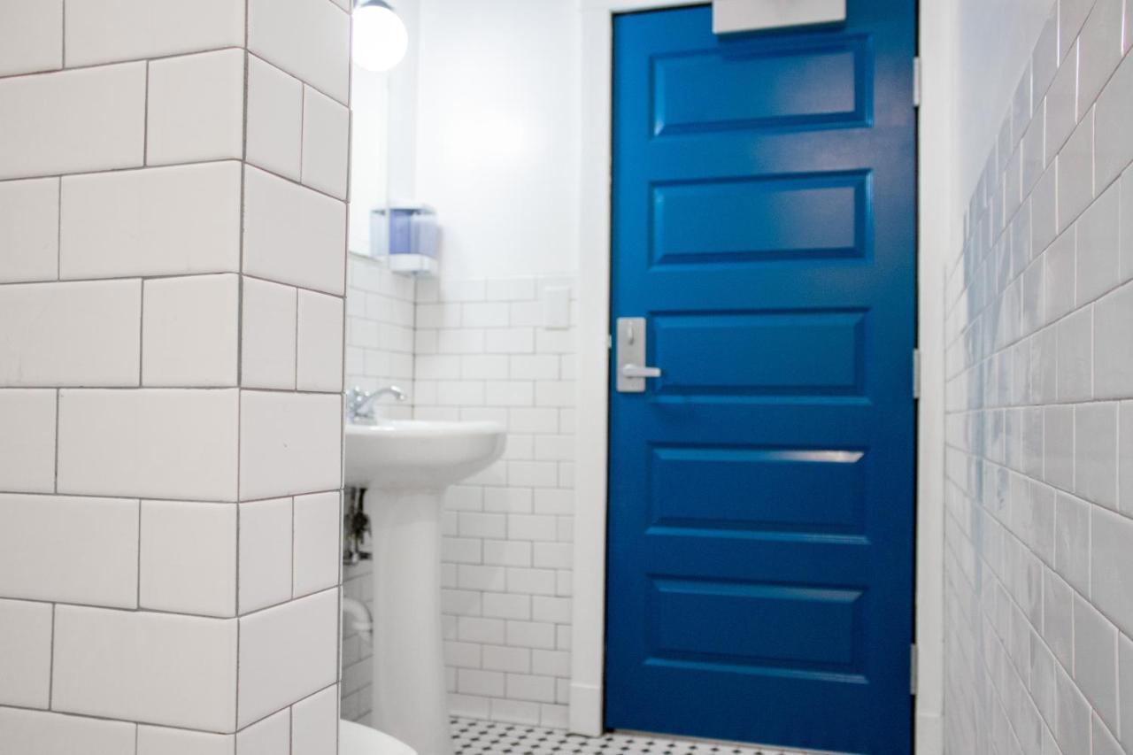 11Th Avenue Hostel *
