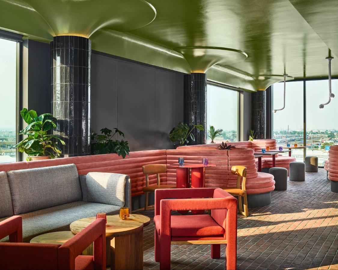 Hotel Catbird