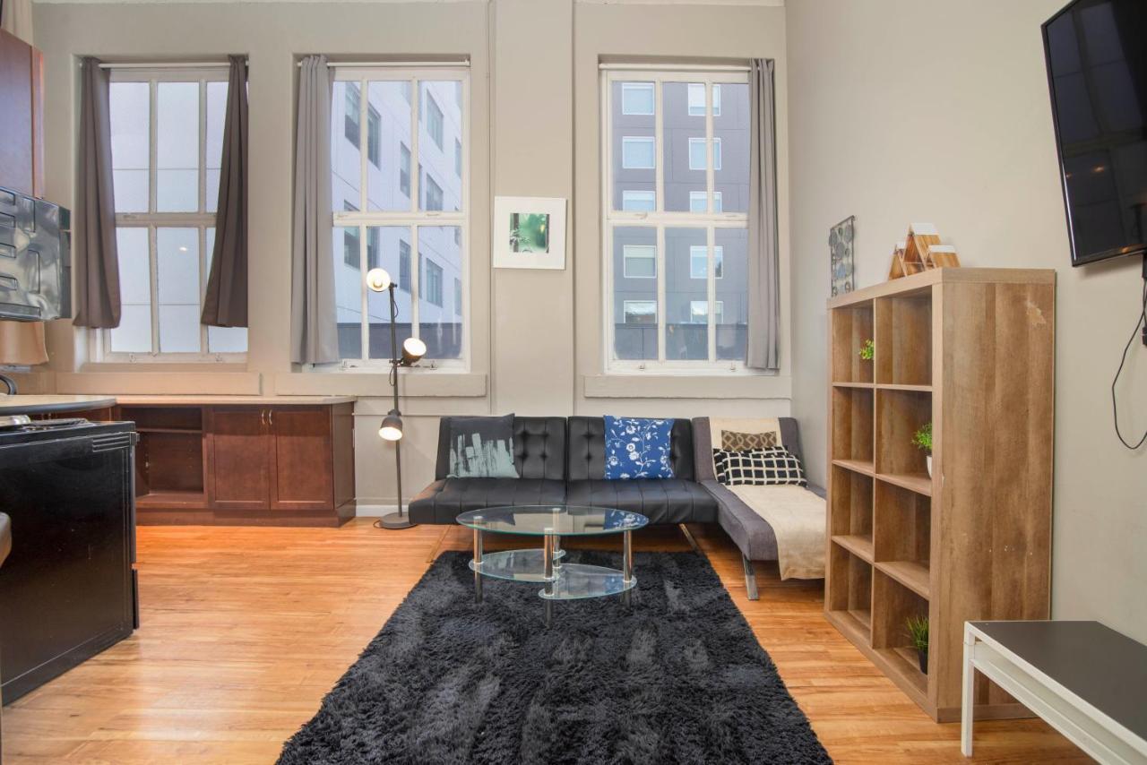 Renu - Relax, Revive, Renew 5* Denver