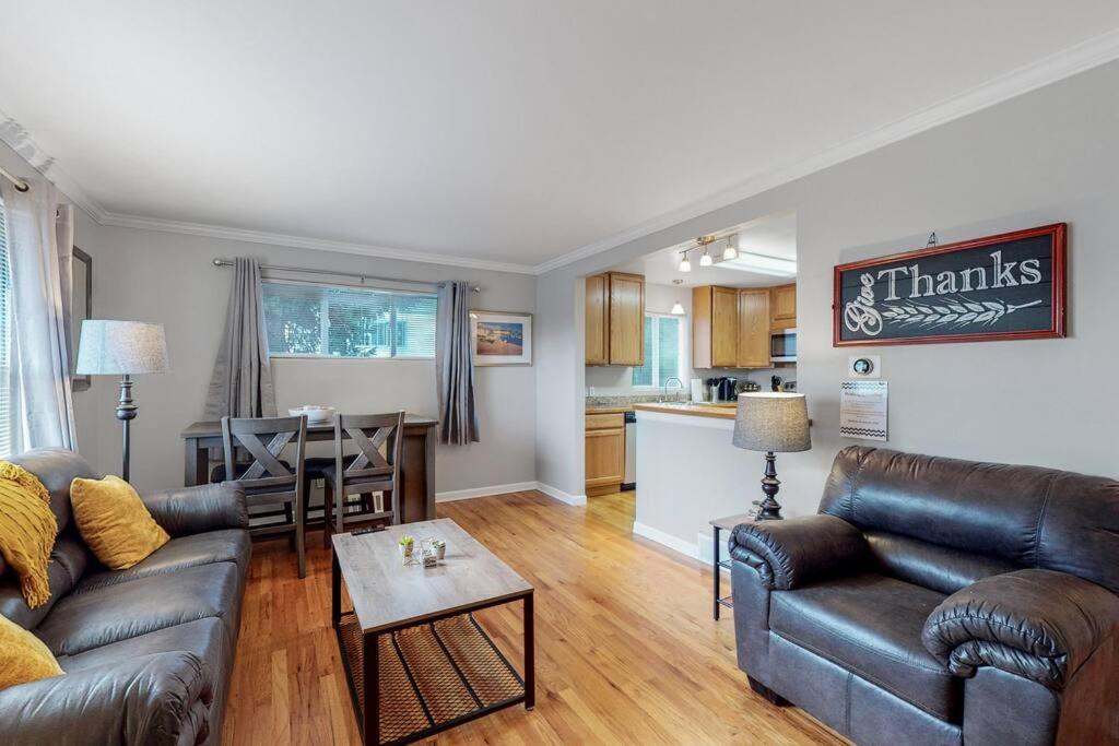 103 Zenobia Upper 2 Bedroom Unit In With 2 King Bed Denver