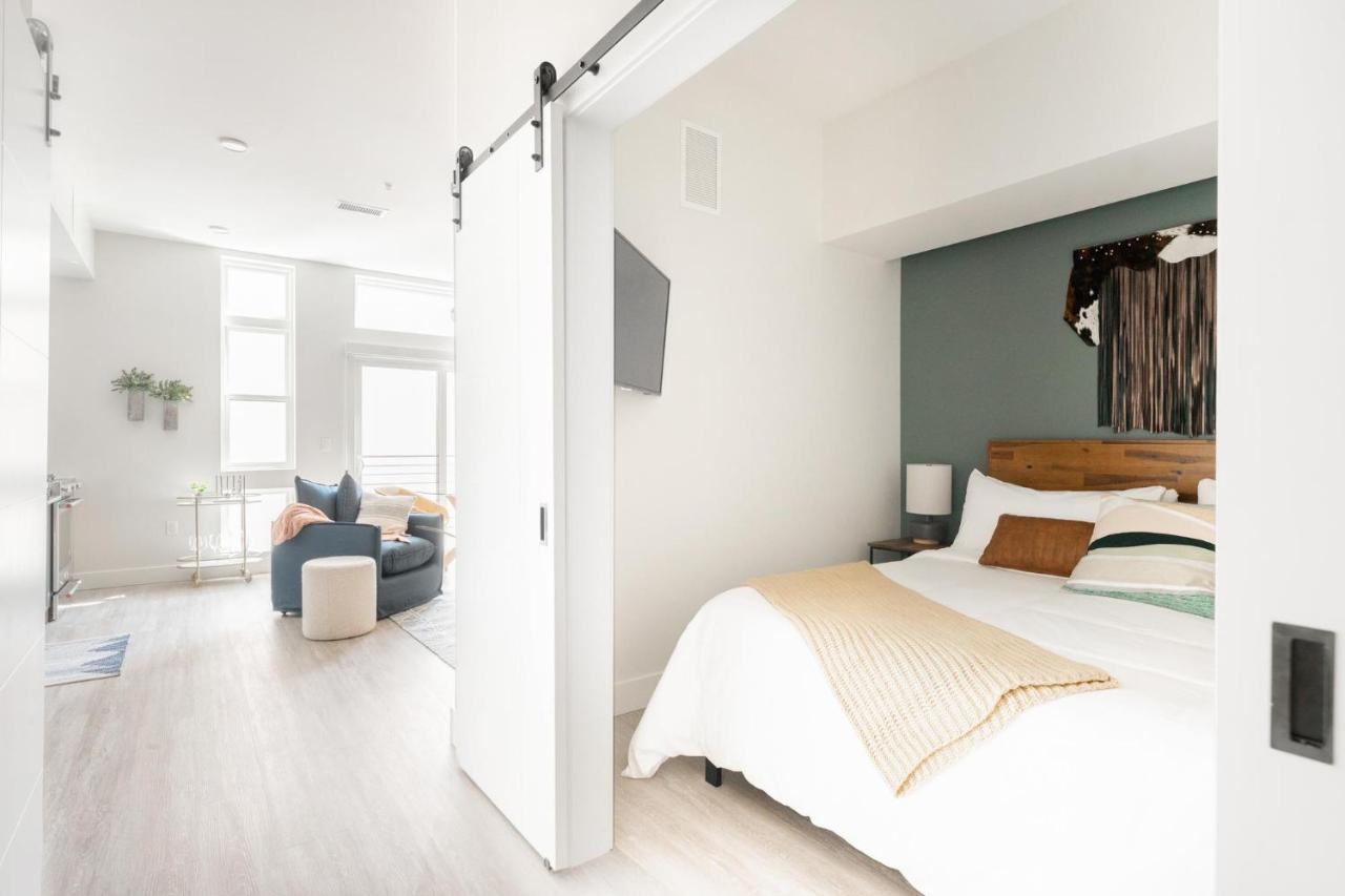 Colorful Western Vibe - Walk Everywhere - Zuni Lofts *