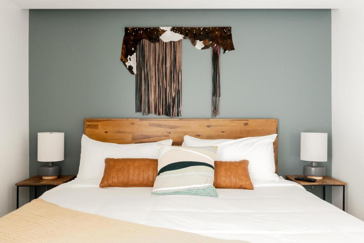 Holiday home Colorful Western Vibe - Walk Everywhere - Zuni Lofts *