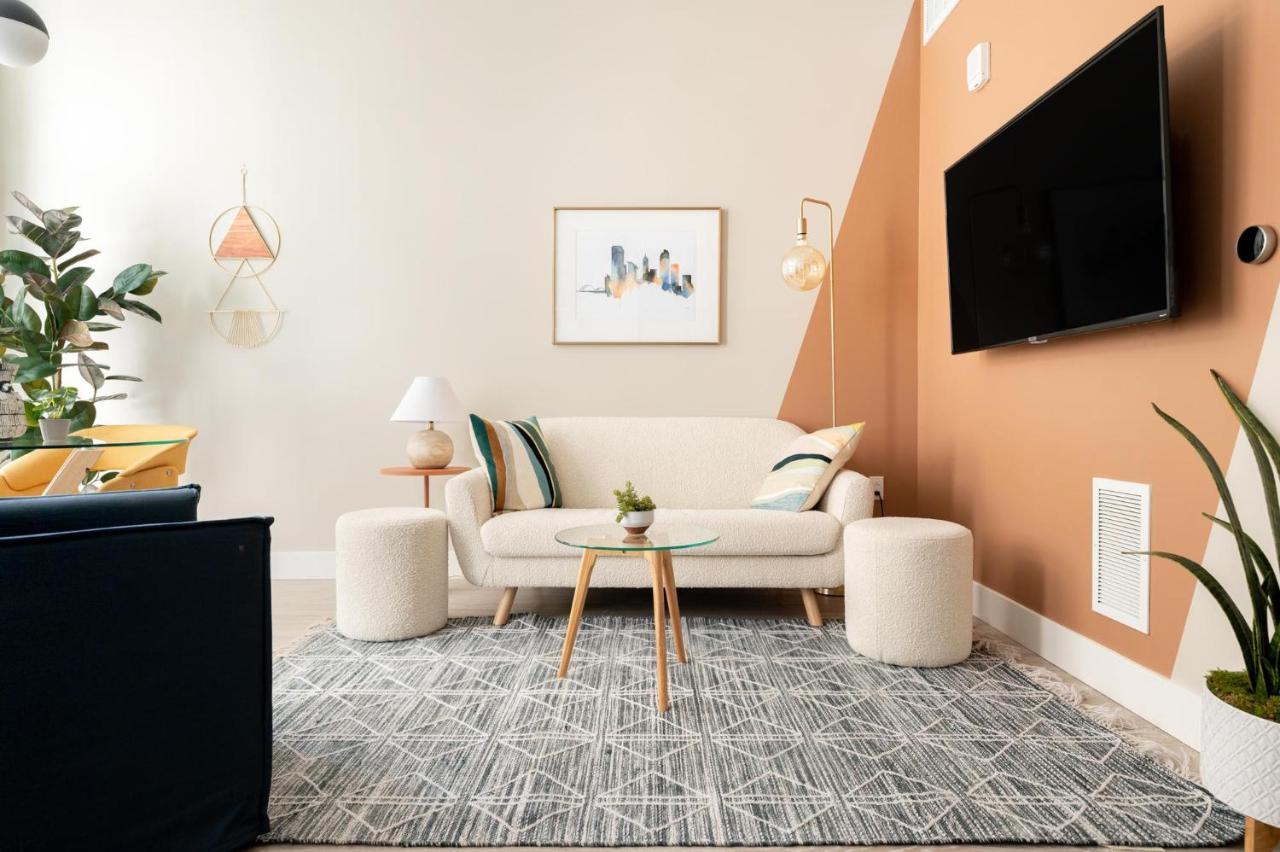Colorful Western Vibe - Walk Everywhere - Zuni Lofts Holiday home *