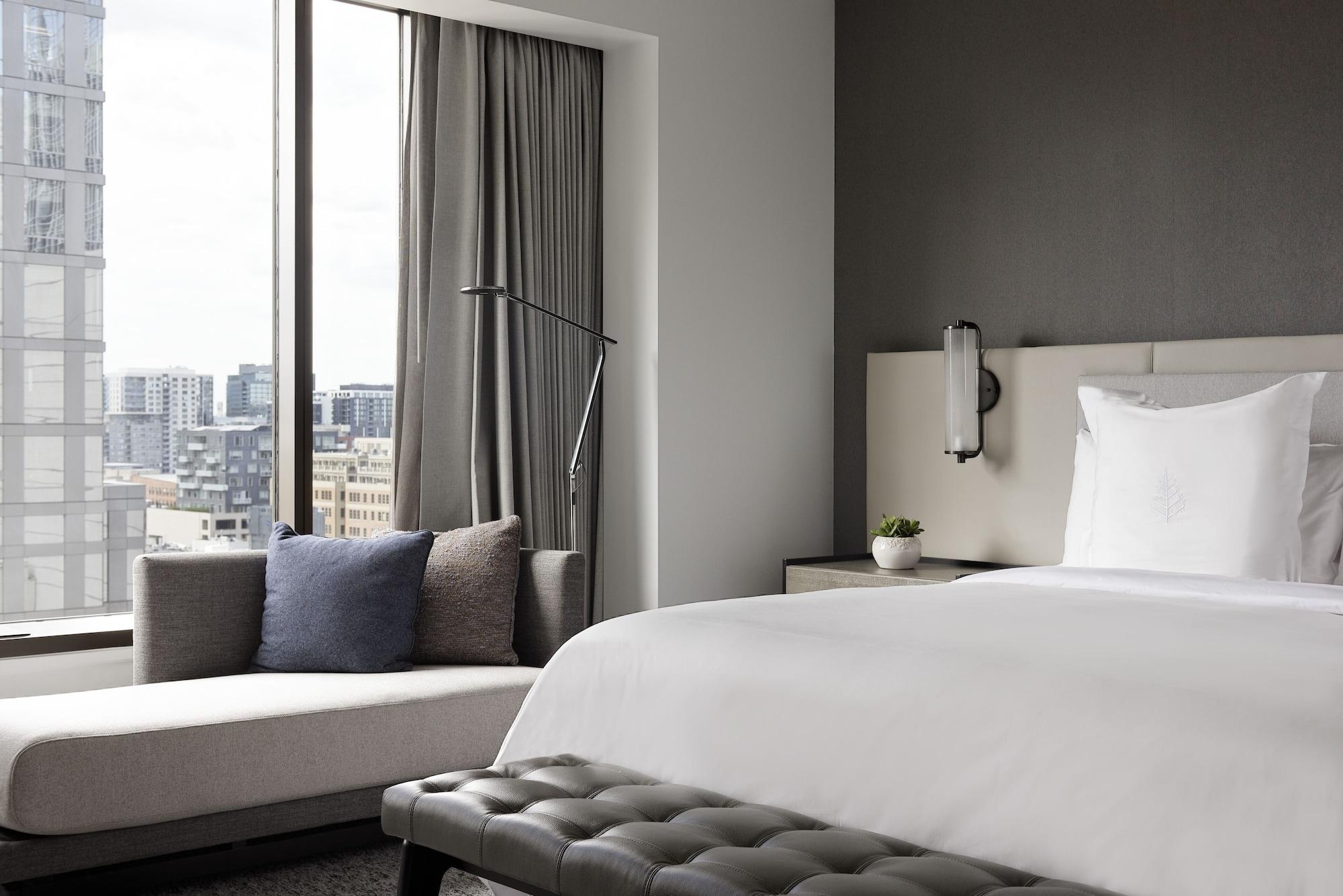 Four Seasons Hotel 5*