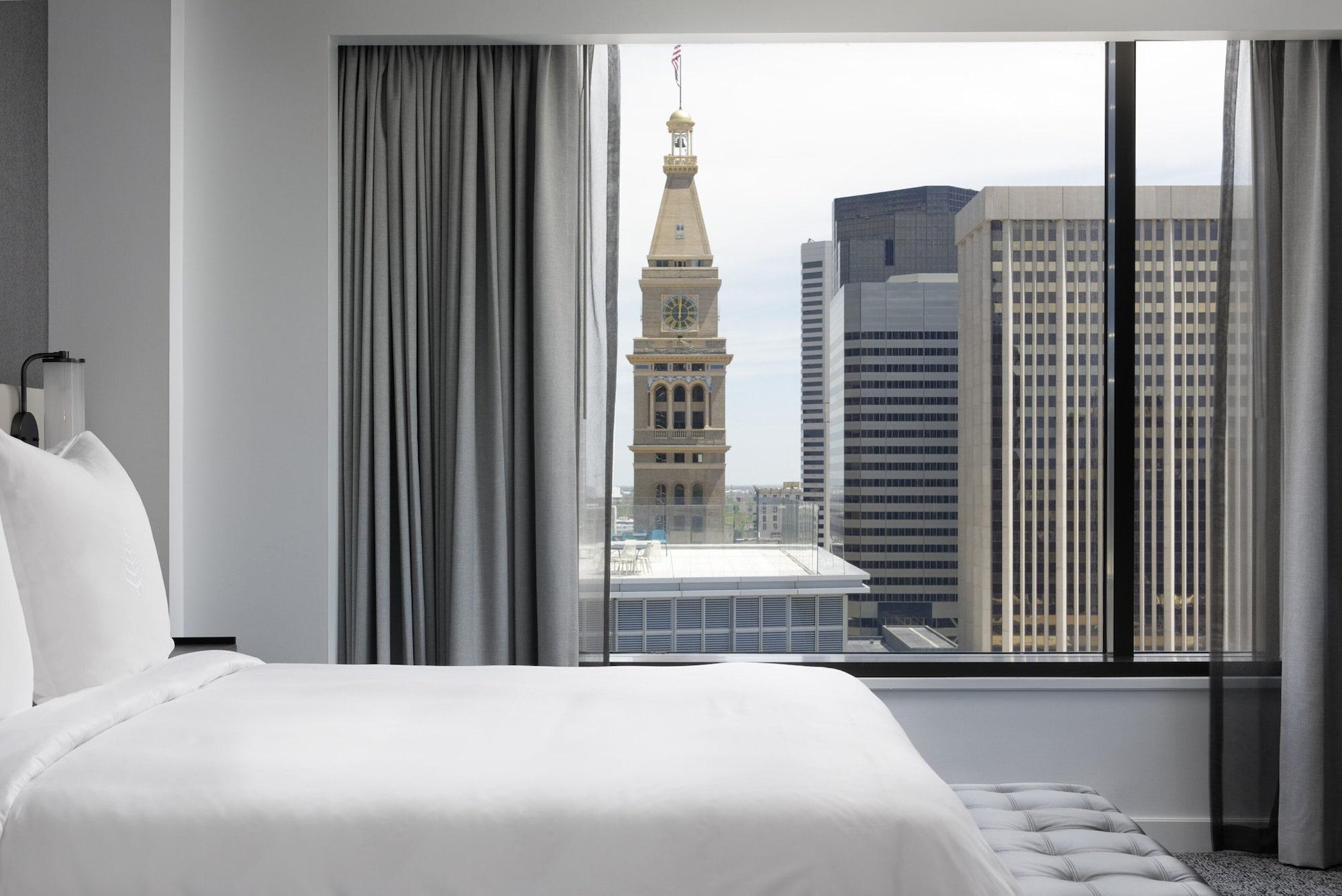 Four Seasons Hotel