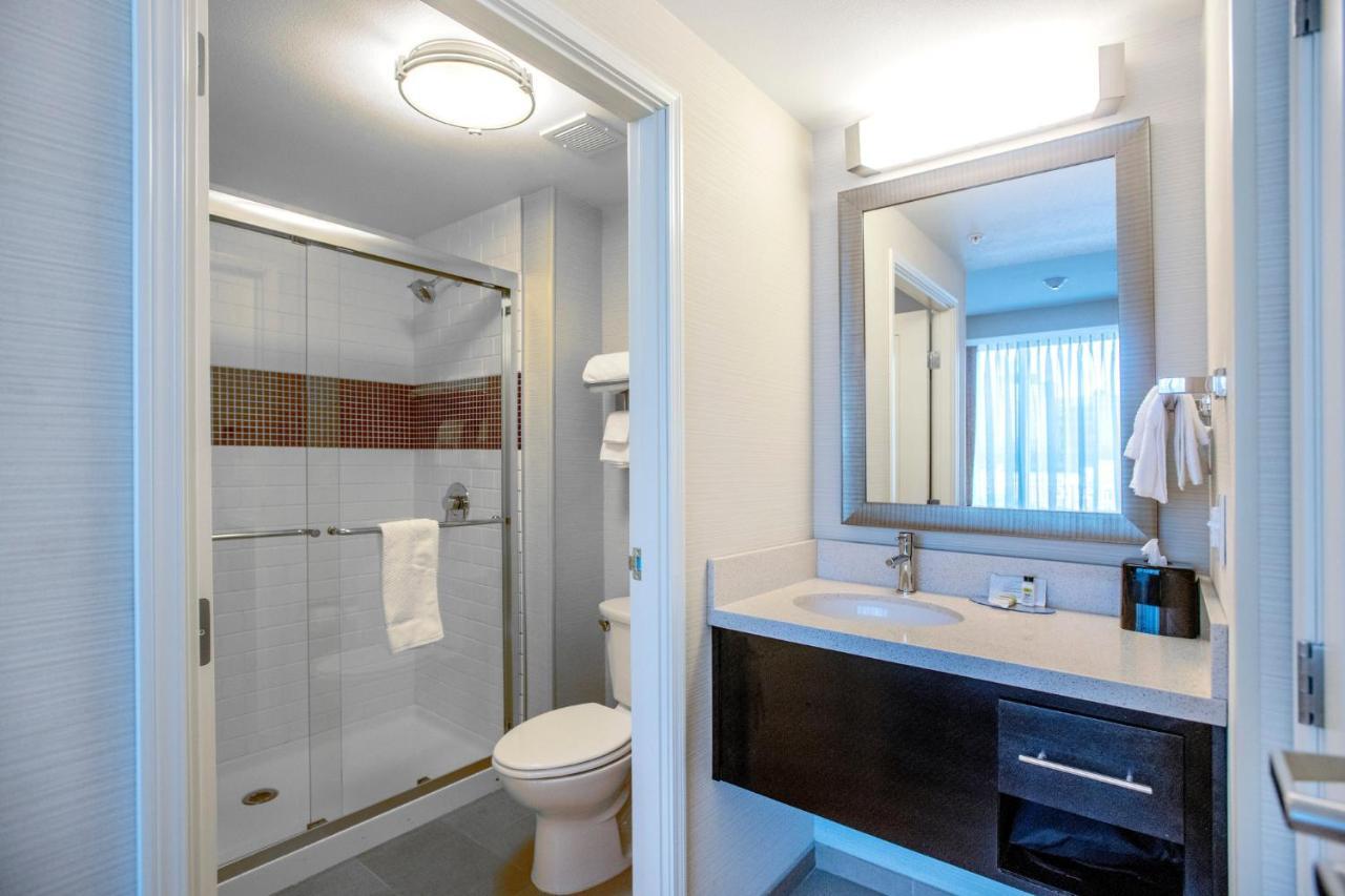 Staybridge Downtown By Ihg 3*