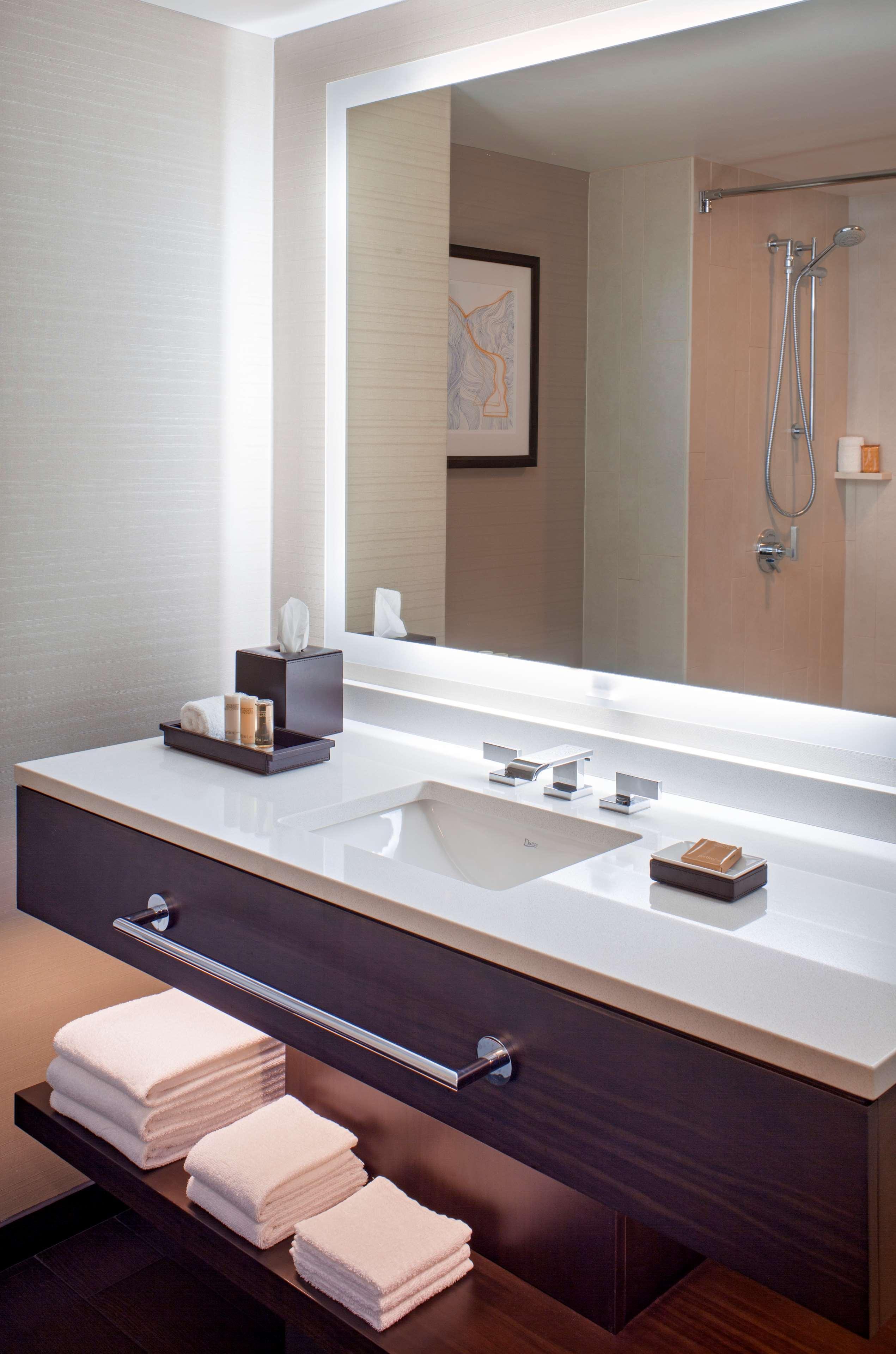 Grand Hyatt Hotel 4*
