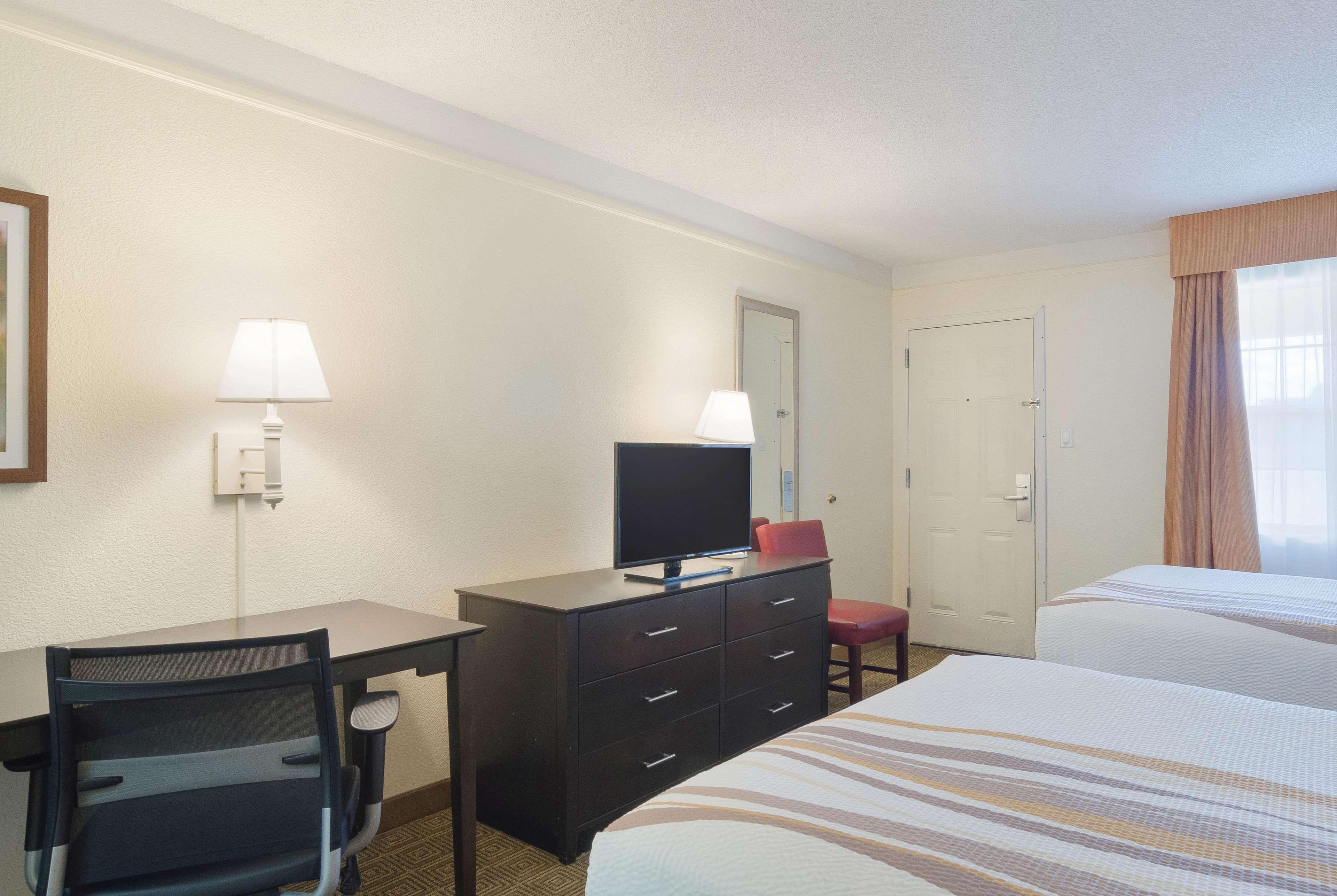 La Quinta By Wyndham Cherry Creek
