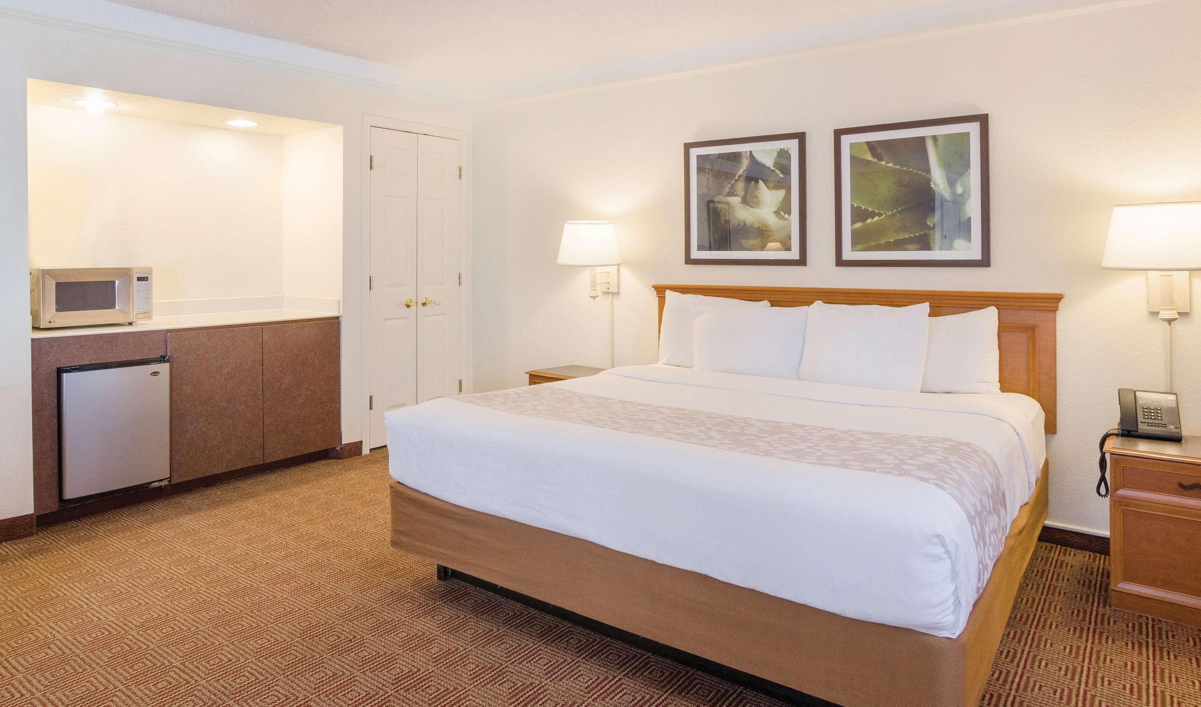 La Quinta By Wyndham Cherry Creek 3*