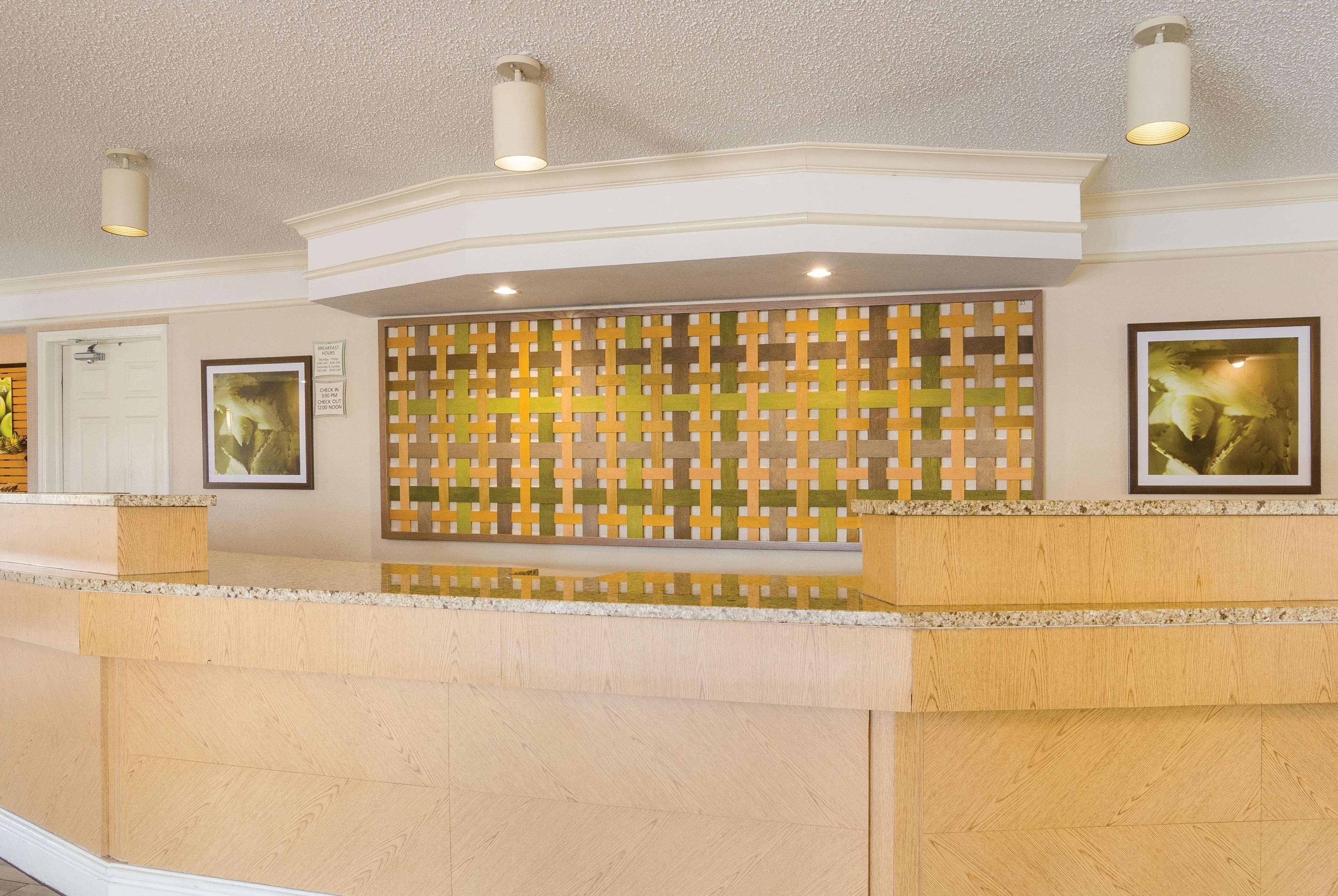 Hotel La Quinta By Wyndham Cherry Creek 3*