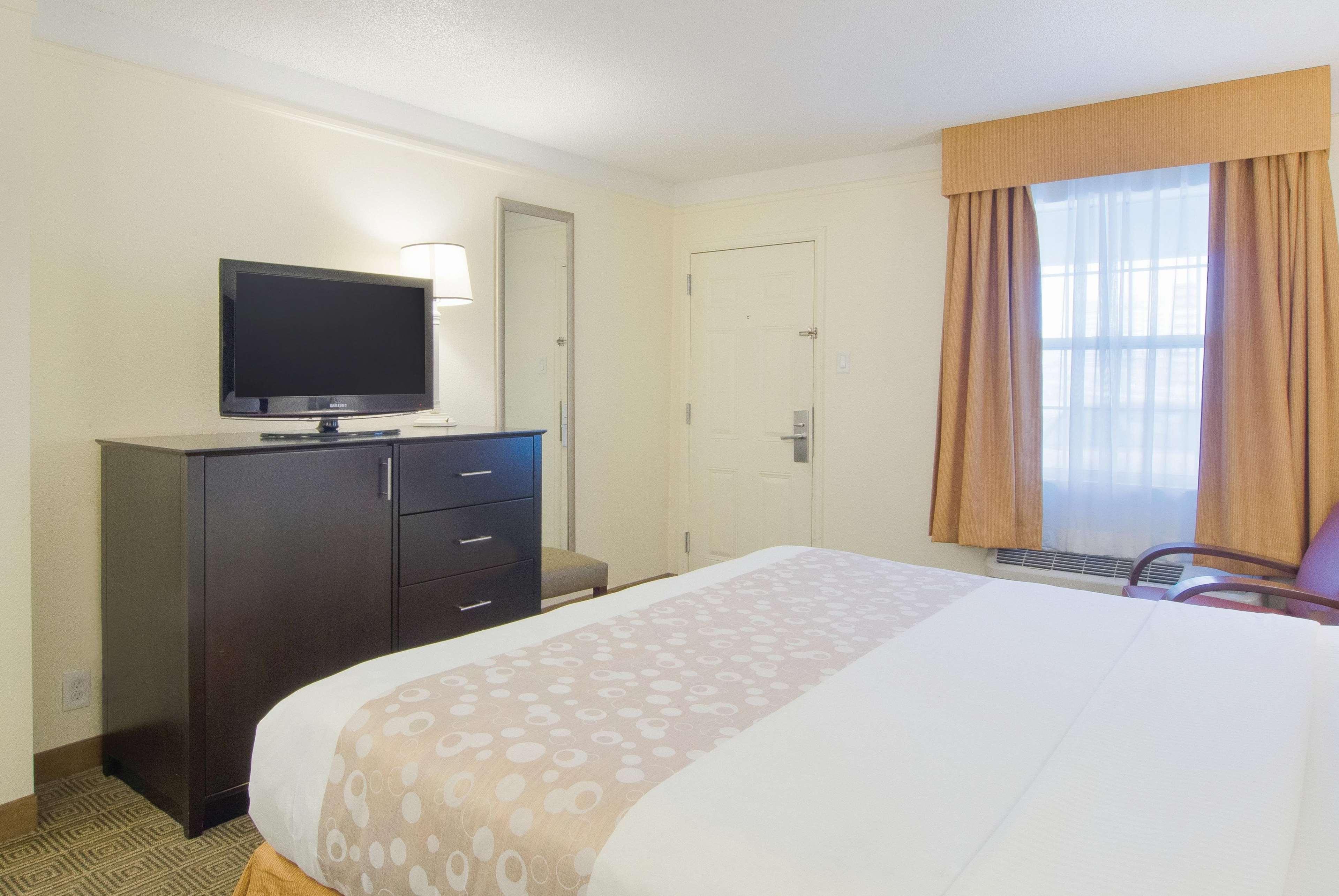 La Quinta By Wyndham Cherry Creek Hotel Denver