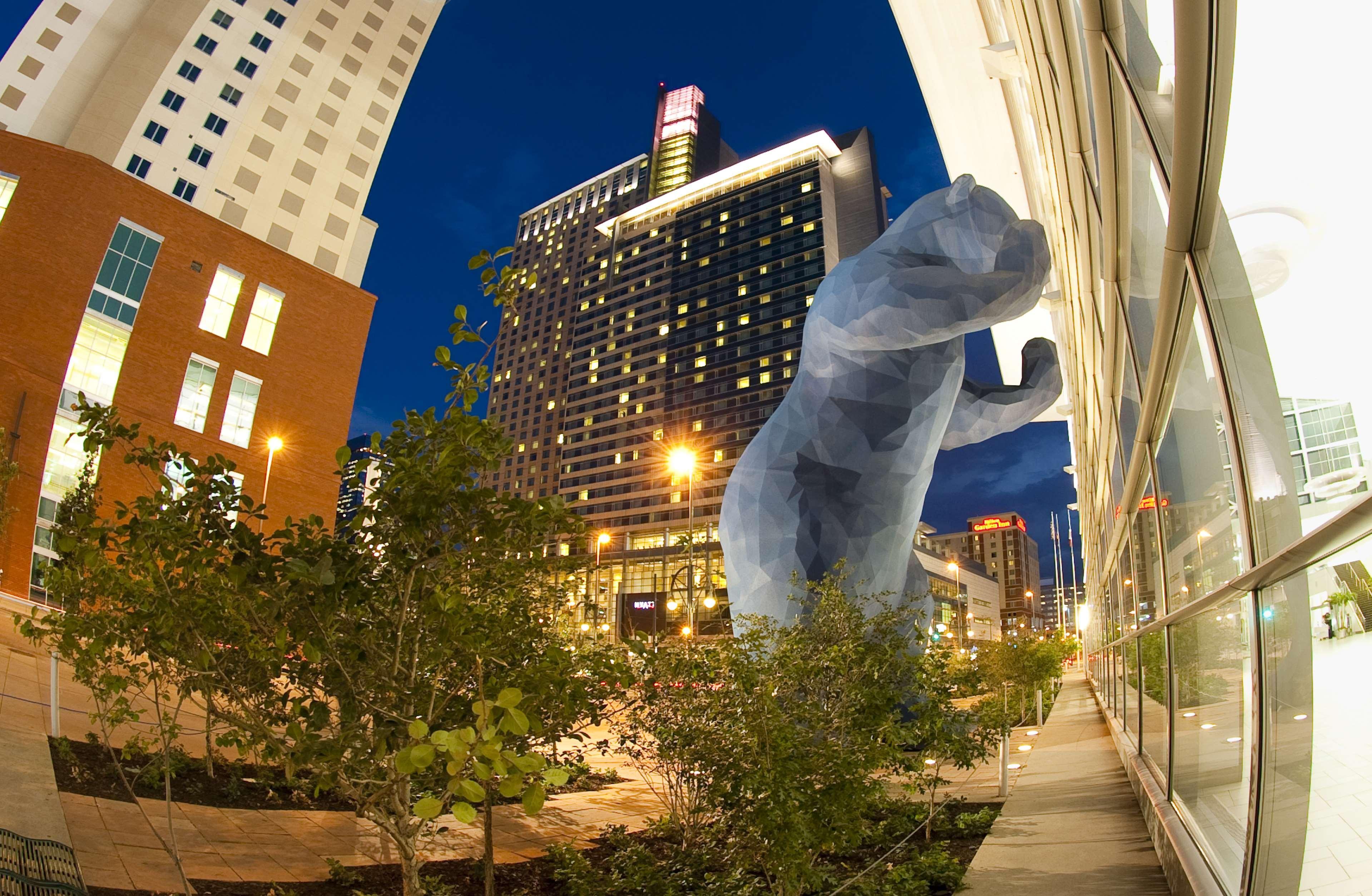 Embassy By Hilton Downtown Convention Center Hotel Denver