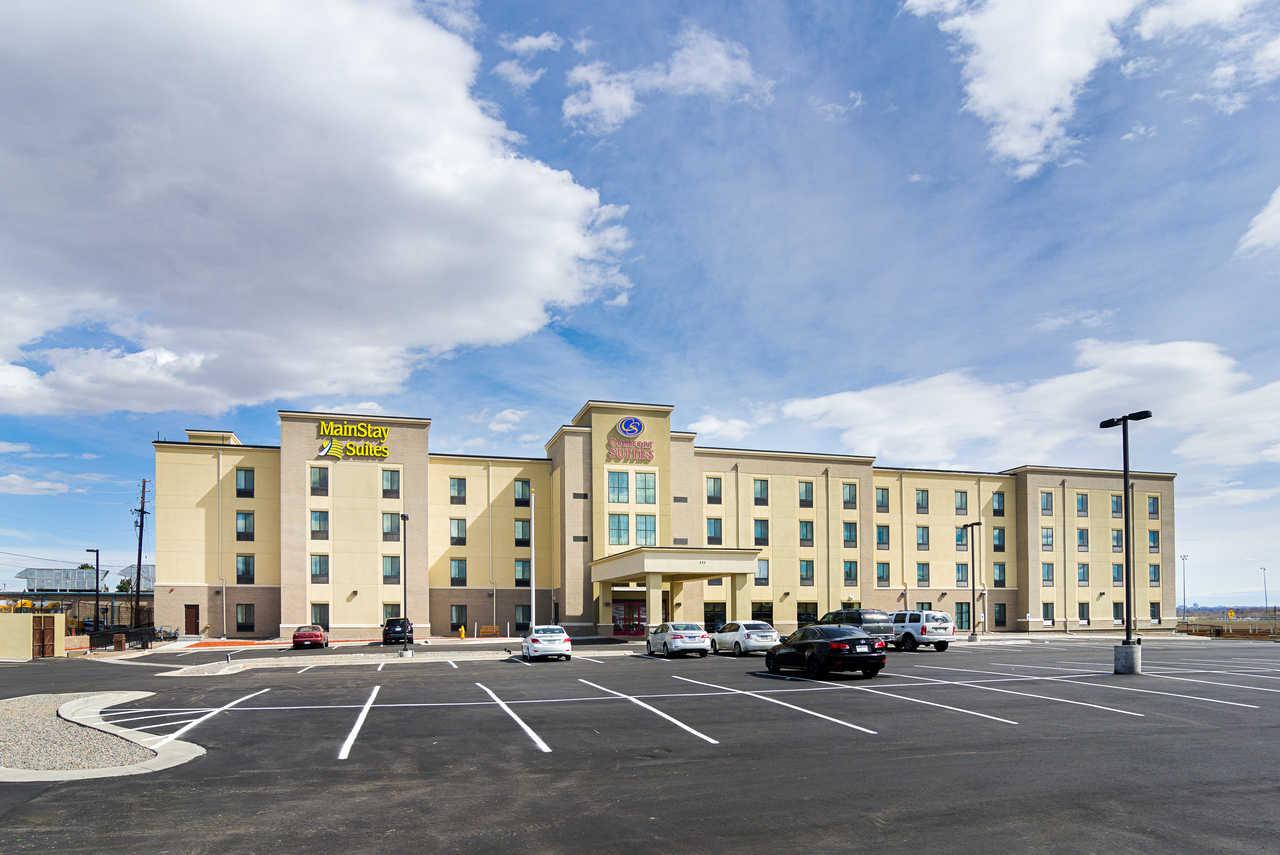 Hotel Comfort Near Downtown Denver