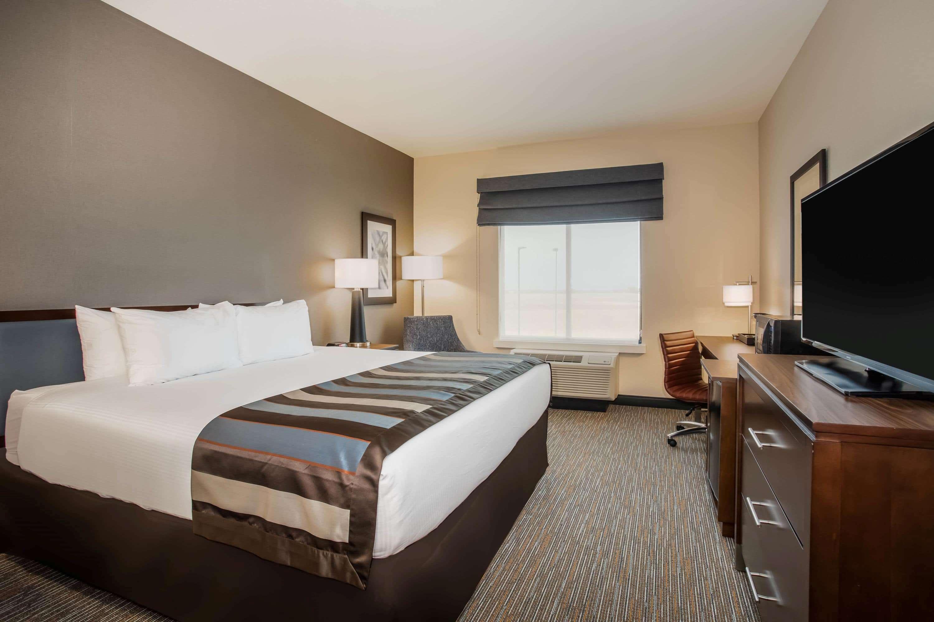 Hotel Wingate By Wyndham Airport 3*