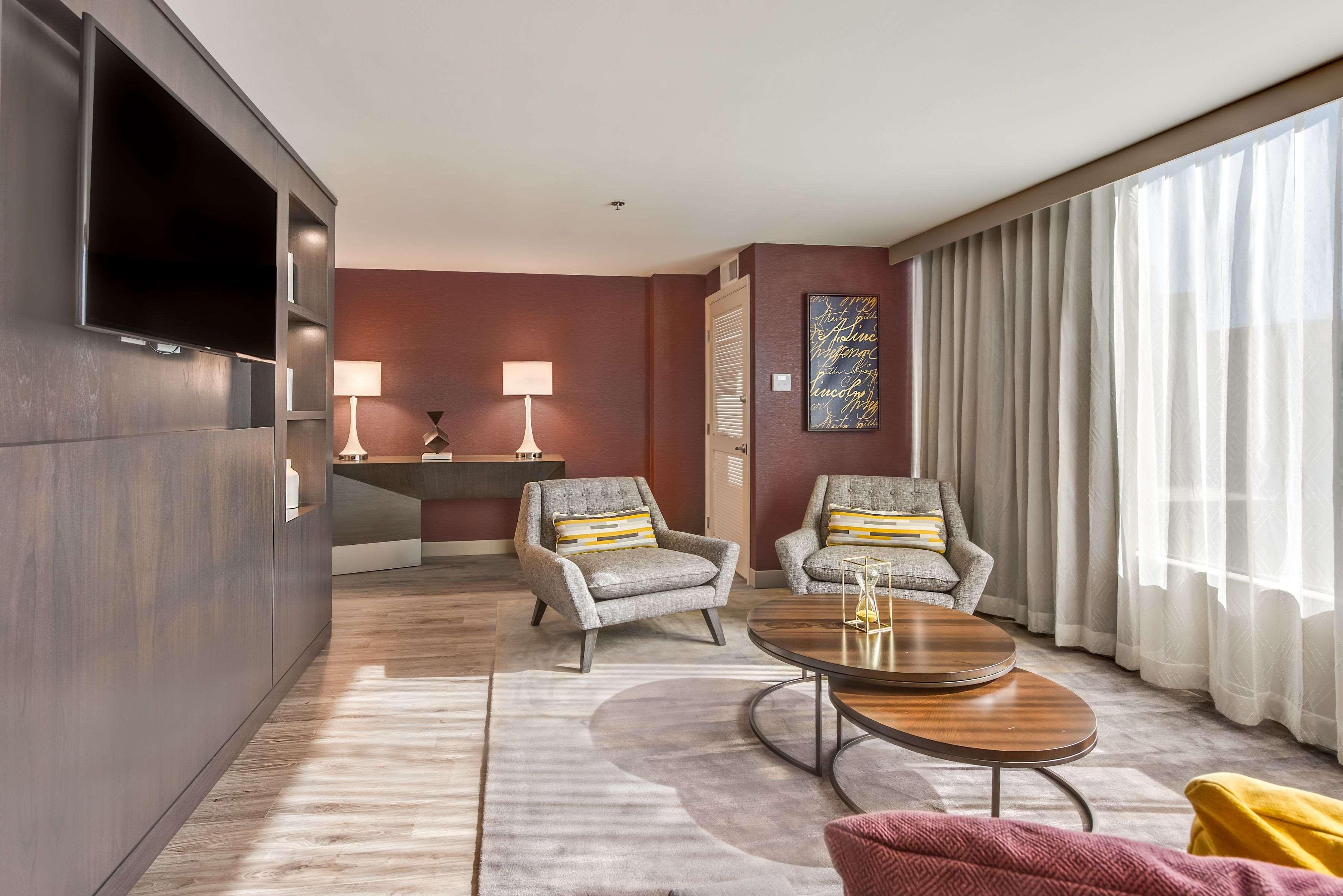 Hotel Sonesta Downtown