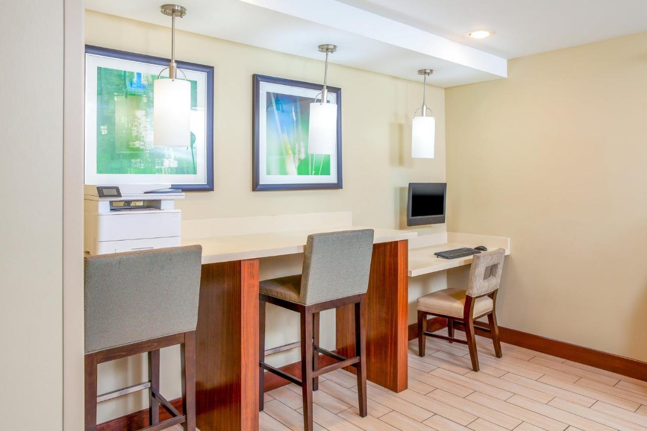 Staybridge - Park By Ihg Hotel 3*