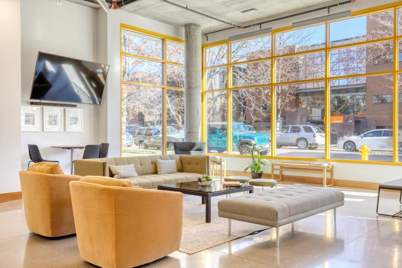 Cherry Creek W Wd Lounge Nr 2nd Ave Den-291 *
