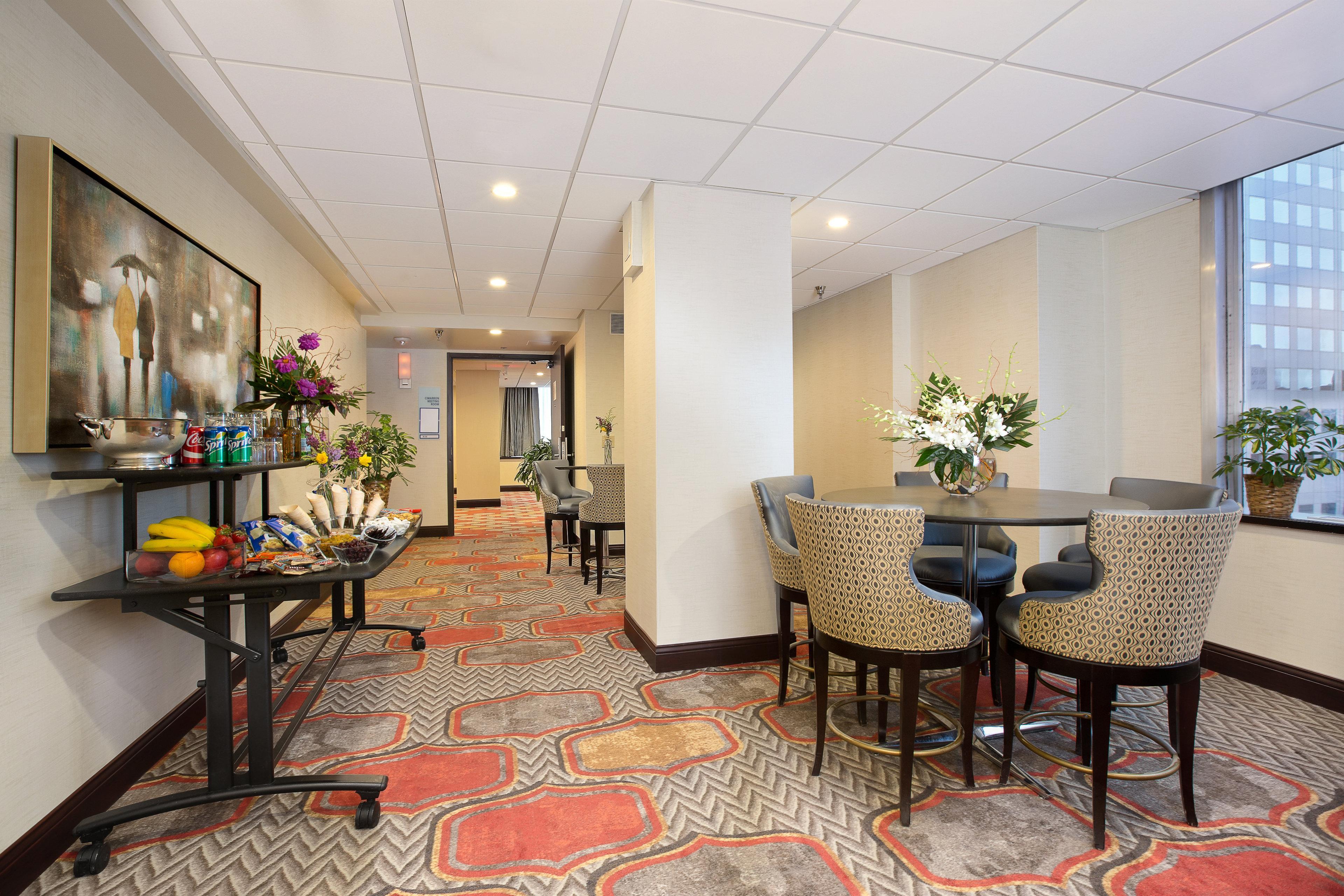 Holiday Express Downtown By Ihg