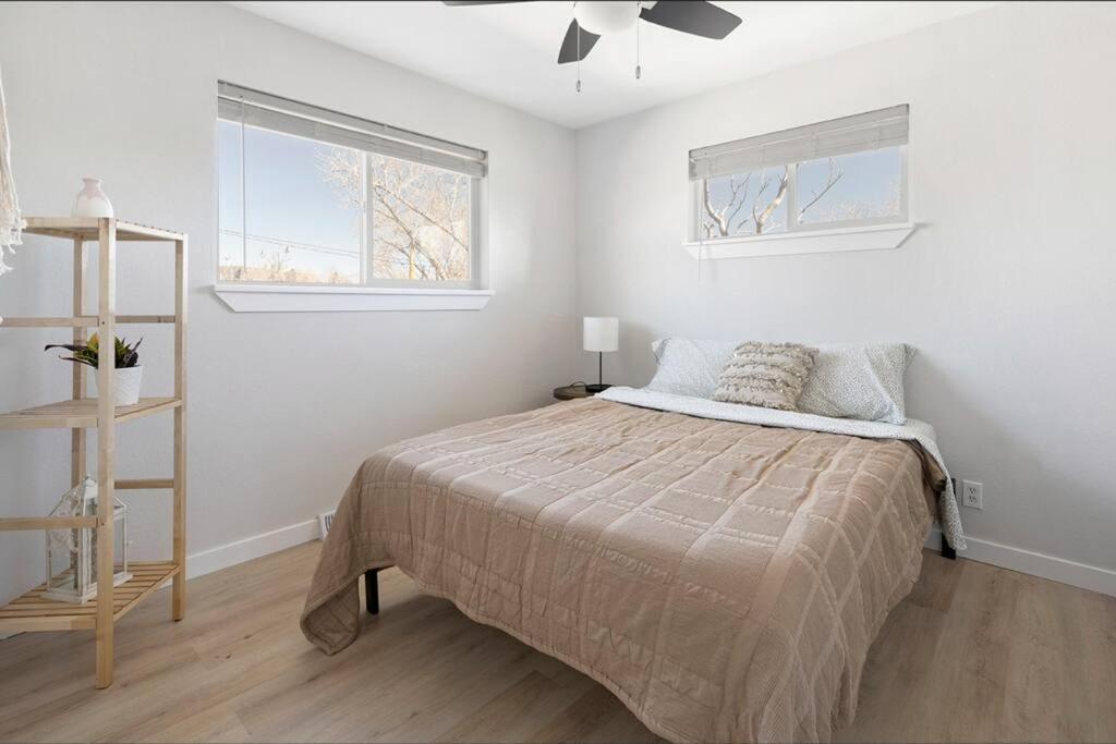 House Of Vibes - Dog Friendly Holiday home Denver