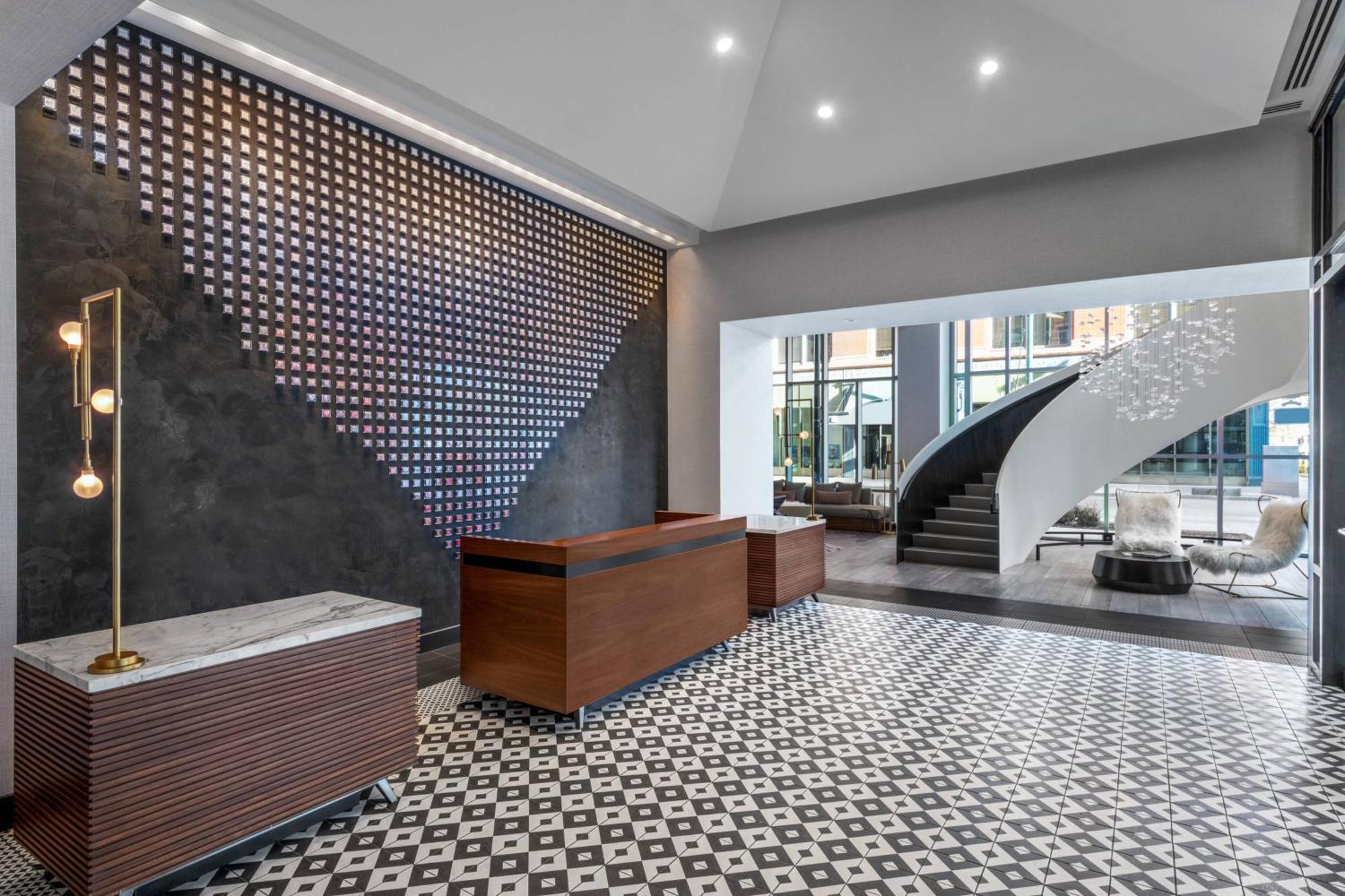 Hotel Le Meridien Downtown