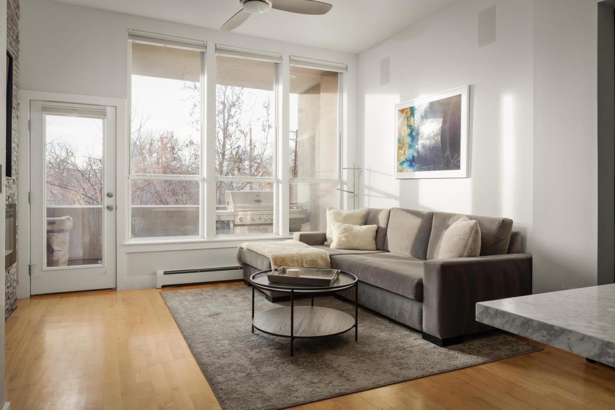Chic Park - Rooftop Deck - Skyline Views *