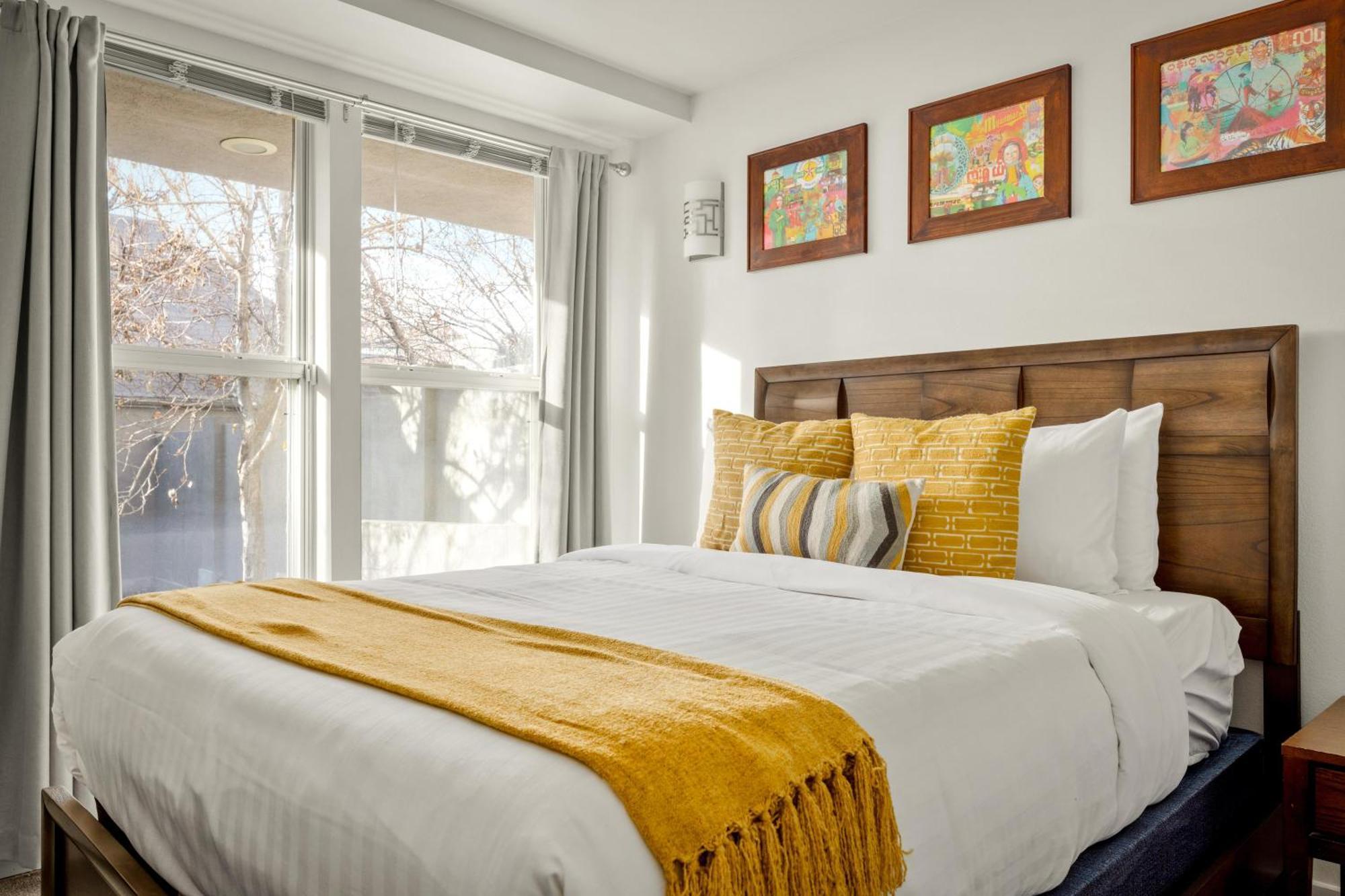Chic Park - Rooftop Deck - Skyline Views Holiday home Denver